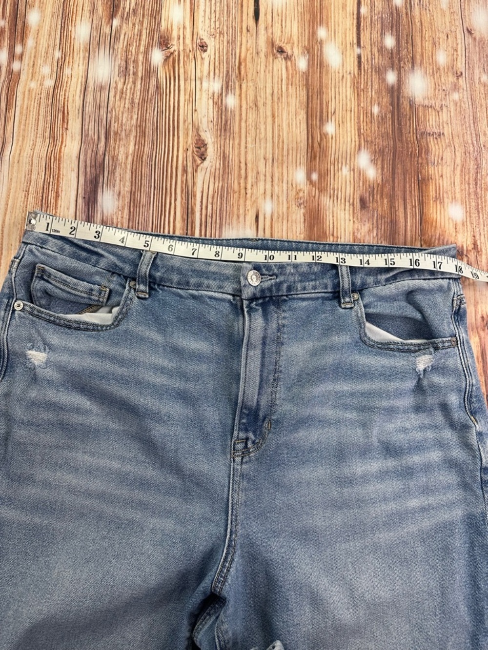 American Eagle Curvy Mom Distressed Women's Jeans - Blue Size 16 - Picture 7 of 14